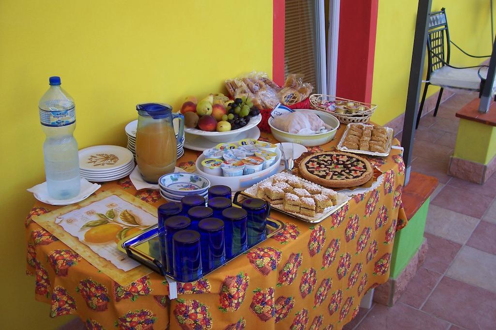 SantʼAntìoco B&B Le Terrazze Isola Di S. Antioco المظهر الخارجي الصورة